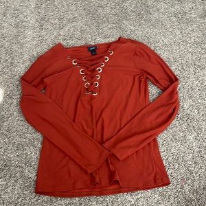 burgundy size small